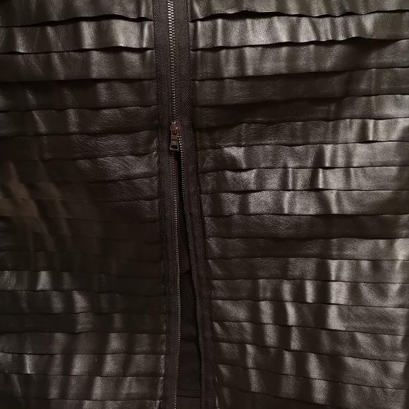 BCBGMAXAZRIA leather skirt - Picture 10 of 15